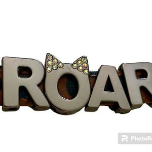 KATY PERRY (VMA Iconic Performance) “ROAR”